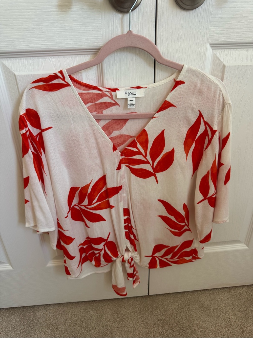 Womens white/red-orange top. Size M. Never worn.